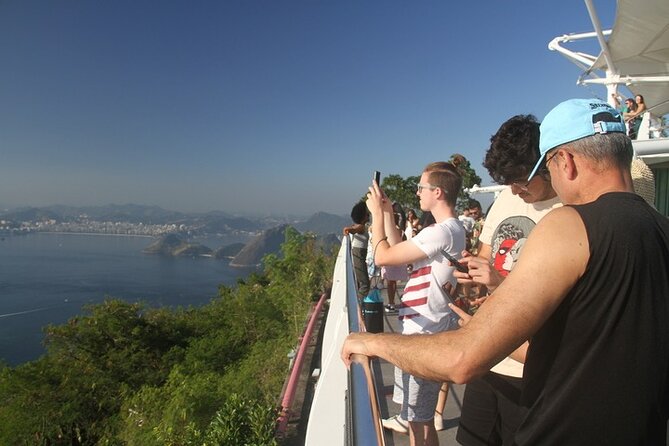 4-hour Sum-up Of Rio de Janeiro "Private Tour" – Optional Airport & Port Pick-up - Santa Teresa to Lapa: Selarón Steps and the Aqueduct Photo Moment