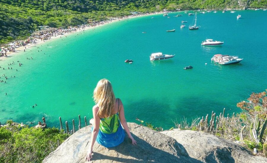 Arraial do Cabo, Brazil's version of the Caribbean. - The lunch break: all-you-can-eat Brazilian comfort
