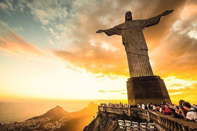 Big Five Rio Attractions & More Private Tour with Tickets and Lunch Included - Joatinga Beach and São Conrado: coastal looks with paragliding drama