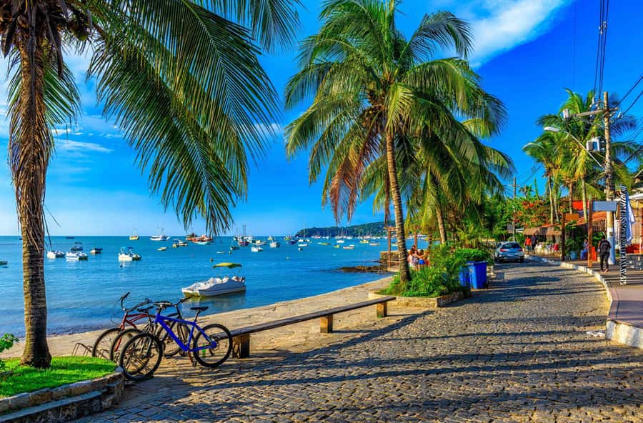 Boat Trip in Búzios - Where Rua das Pedras Fits In (and why it’s not just a souvenir walk)