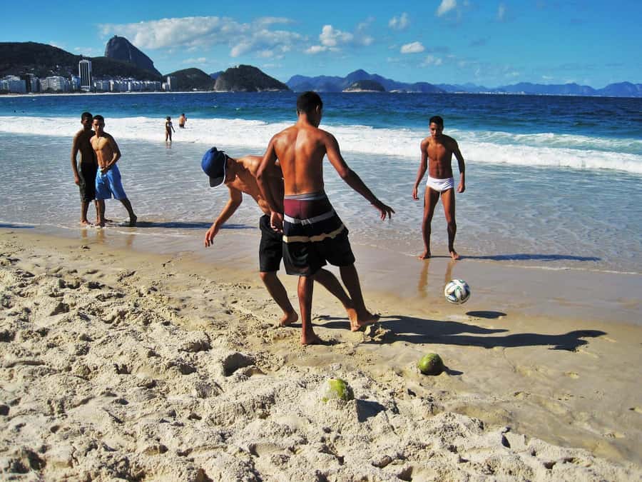 Bossa Nova and the Carioca life - Copacabana and Ipanema - Bossa Nova and Carioca Life, walking from Ipanema to Copacabana