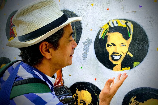 Bossa Nova Walking Tour - How the Guide Teaches: Interactive, Not Lecture-Heavy