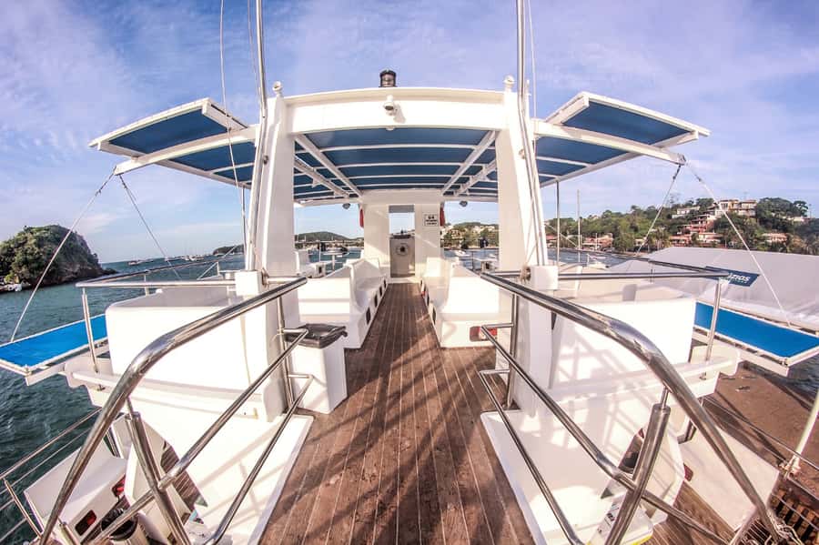 Búzios: Catamaran Boat Tour - Key Things to Know Before You Go
