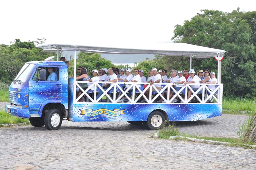 Buzios: City Tour by Trolley with 12 Beaches and Pickup - Key things I’d focus on before you go
