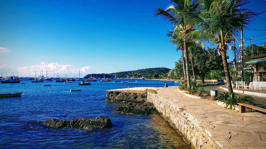 Buzios: City Tour by Trolley with 12 Beaches and Pickup - The 2-hour plan, what happens once you board