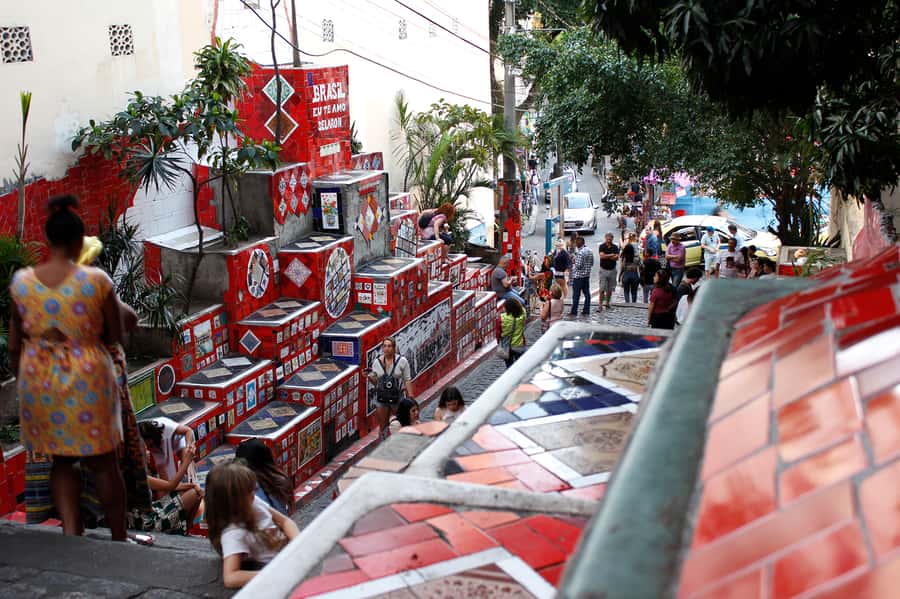 Corcovado and Sugarloaf Mountain Full-Day Tour - Downtown panoramas: Sambodrome and the Metropolitan Cathedral