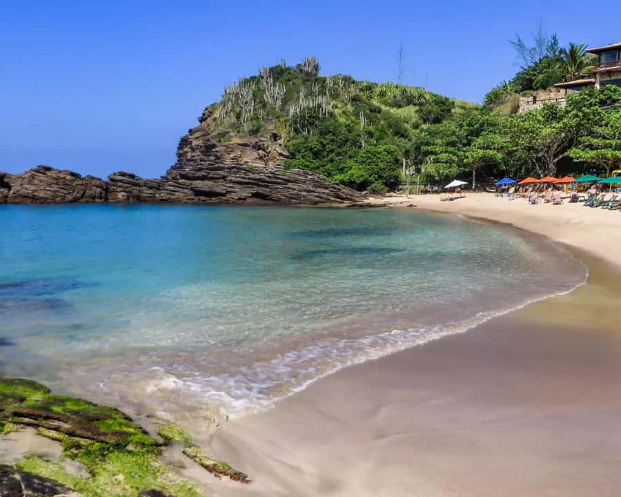 Discover Búzios Beaches and Boat Tours - Leaving from Búzios - Rua das Pedras and lunch time, where the trip becomes more than water