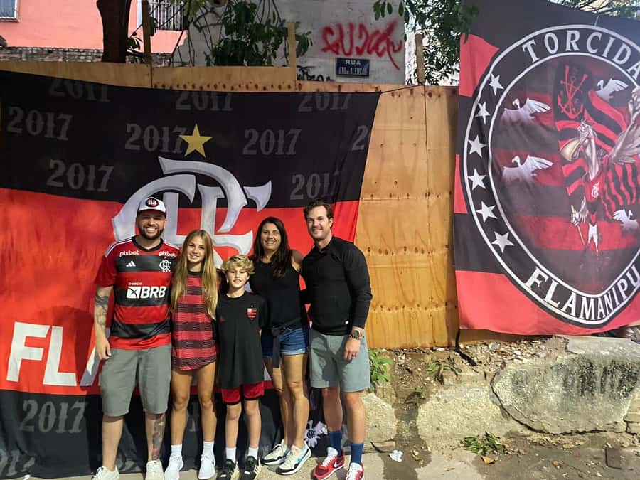 Flamengo Game Experience at the Maracanã Stadium - Stop 1 to Stop 2: Local Bar Time, Beer, and Group Energy