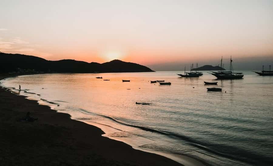 From Rio: Buzios Beaches Day Trip with Boat Ride and Lunch - Key things that make this tour tick
