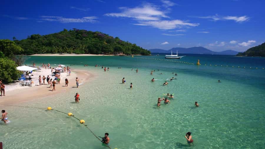 From Rio de Janeiro: Ilha Grande Day Trip - The bus to Angra dos Reis: plan for the early wake-up