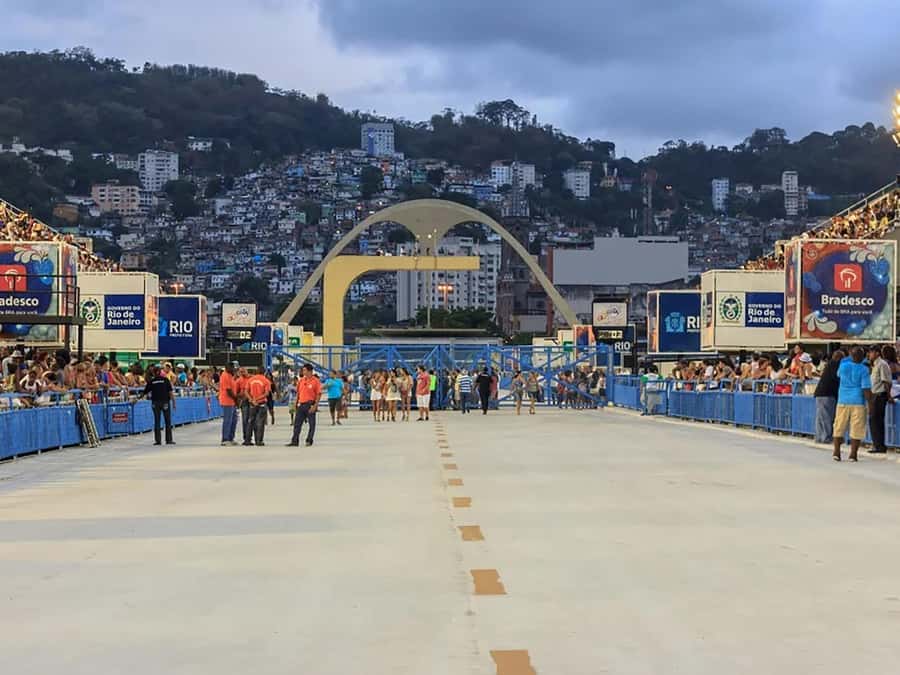 Full-Day City Sightseeing Tour in Rio de Janeiro - Metropolitan Cathedral: Modern faith and a photo-friendly start