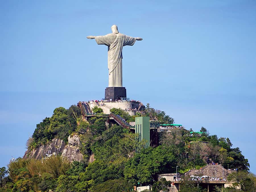 Full-Day City Sightseeing Tour in Rio de Janeiro - Maracanã area: Stadium atmosphere without the stadium ticket
