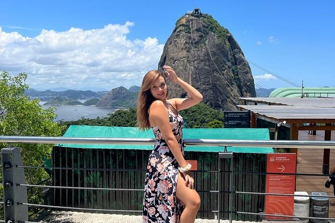 Full Tour in Rio: Christ, Sugarloaf Mountain, City Tour and Lunch - Maracanã Stadium and the Sambadrome: two icons, seen in context