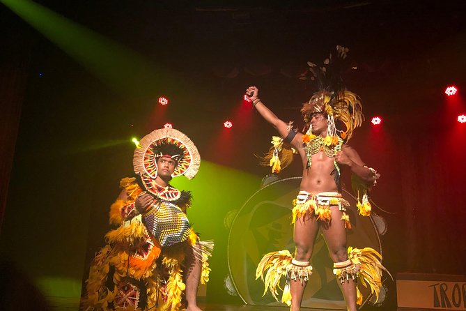 Ginga Tropical - Brazilian Samba and Folklore Show - Samba class and the main performance, a rhythm-first itinerary