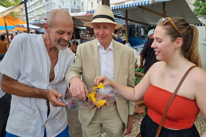 Guided Market Fruit Tasting in Rio with 15+ Exotic Flavors - What you are paying for: $49 of guided tastings and risk control