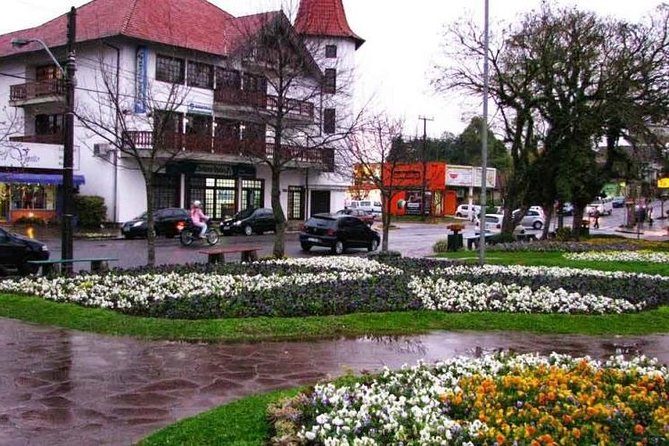 Guided Tour to the Imperial Cida of Petrópolis with Lunch - Lunch in Petrópolis: included, simple, and time-tested