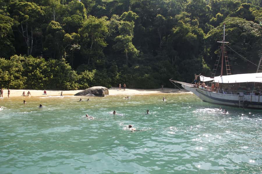 Half-Day Schooner Cruise and Snorkeling in Paraty Bay - Why the schooner cruise style matters in Paraty Bay
