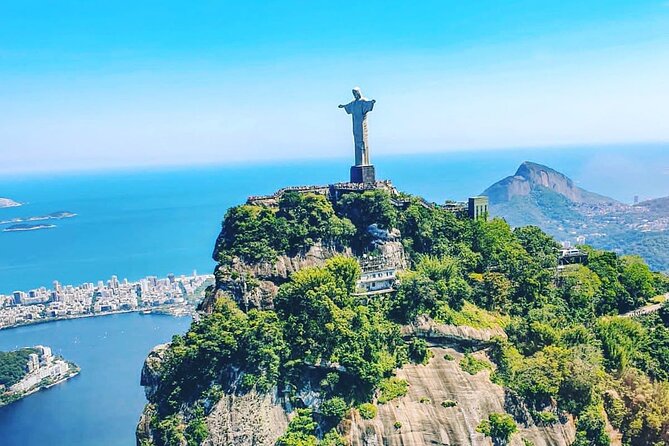 Helicopter tour in Rio de Janeiro - 25 Minutes - Corcovado and Sugarloaf: Christ the Redeemer to Iconic Shore Views