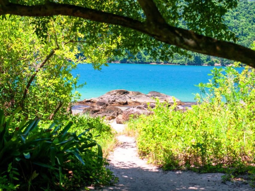 Idyllic Islands Private Speedboat Tour in Paraty - Price and value: $549 per group up to 7