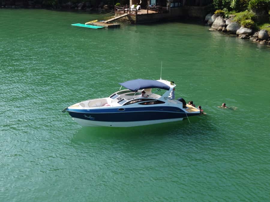 Idyllic Islands Private Speedboat Tour in Paraty - Who should book this Paraty private speedboat tour
