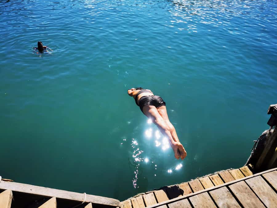 Ilha Grande: Private Hiking with Forest, Beaches & Waterfall - Fora beach: complimentary drinks, optional Brazilian food, then the return hike