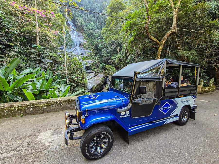 Jeep'n'Culture: Rocinha Favela and Tijuca Rainforest Tour - Tijuca Forest and Rocinha in one tight 4-hour loop