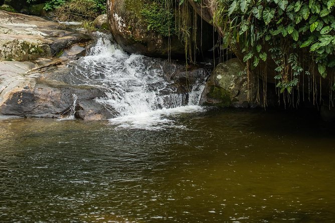 Jipe 4x4 Private 3hr Waterfalls and Waterfall Paraty by Jango Tour - Poco do Tarzan: the second big waterfall photo moment