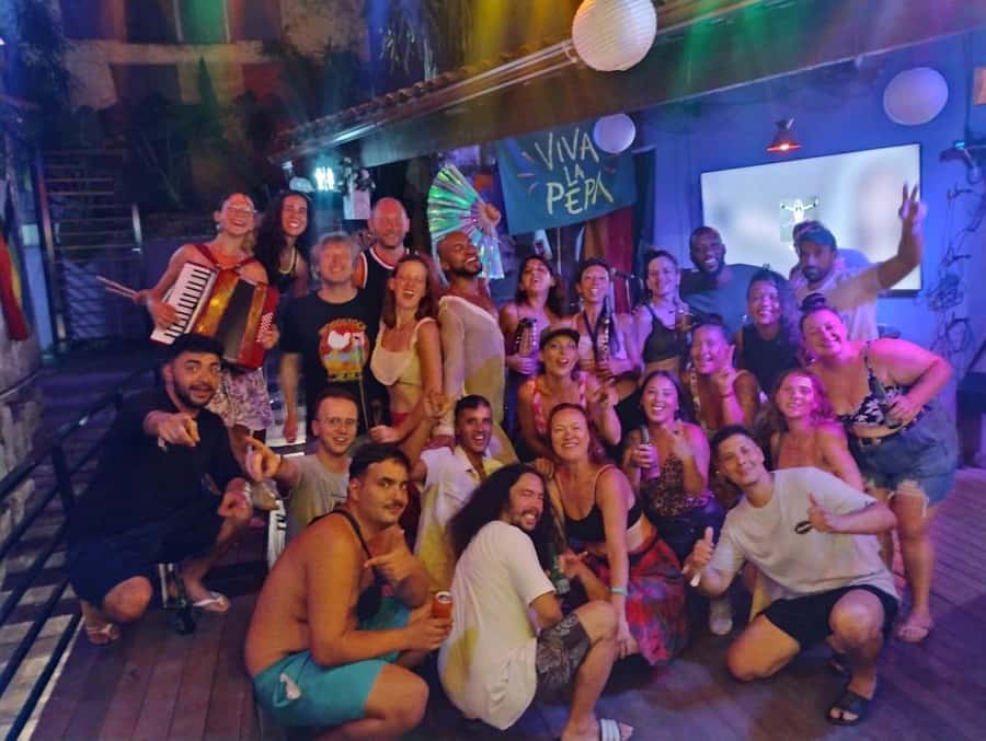 Latin Music Dance Class + DJs + 2 Free Drinks - Extending the night: Thursday boat party and the 11pm Substatio option