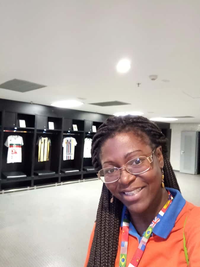 #Maracanã - Maracanã Soccer Magic, Field-Level Stories