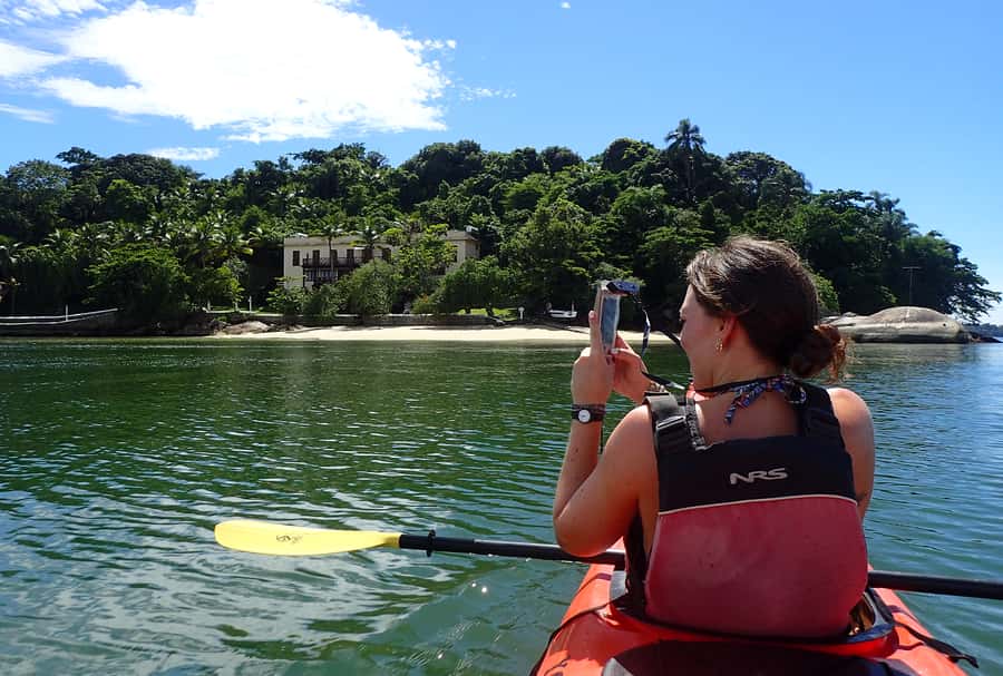 Paraty Bay: Half-Day Mangroves and Beaches Tour by Kayak - Mangroves and red crabs, why tide is the real guide