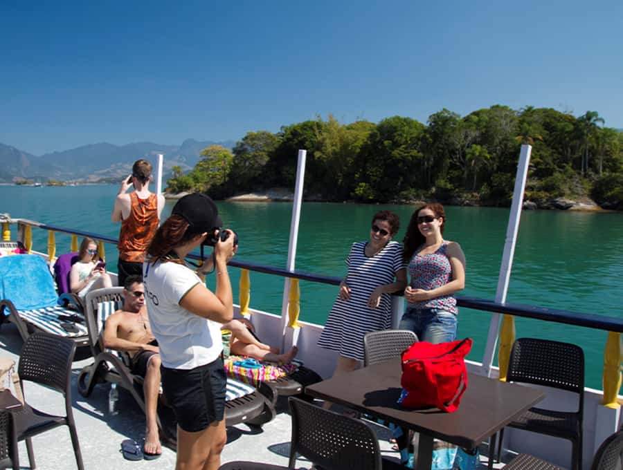 Paraty Bay: Islands & Beaches Boat Tour with Snorkeling - Why Four Stops in Paraty Bay Beats One Long Swimming Session