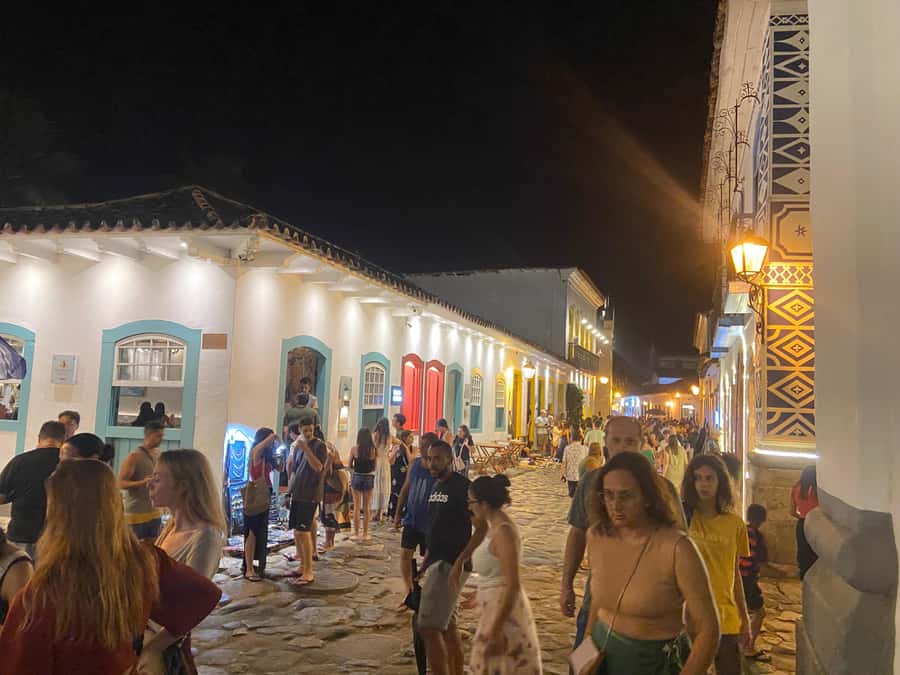 Paraty: Historic Centre Walking Tour & Cachaça Tasting - Paraty’s Historic Centre feels like a storybook, but the streets matter