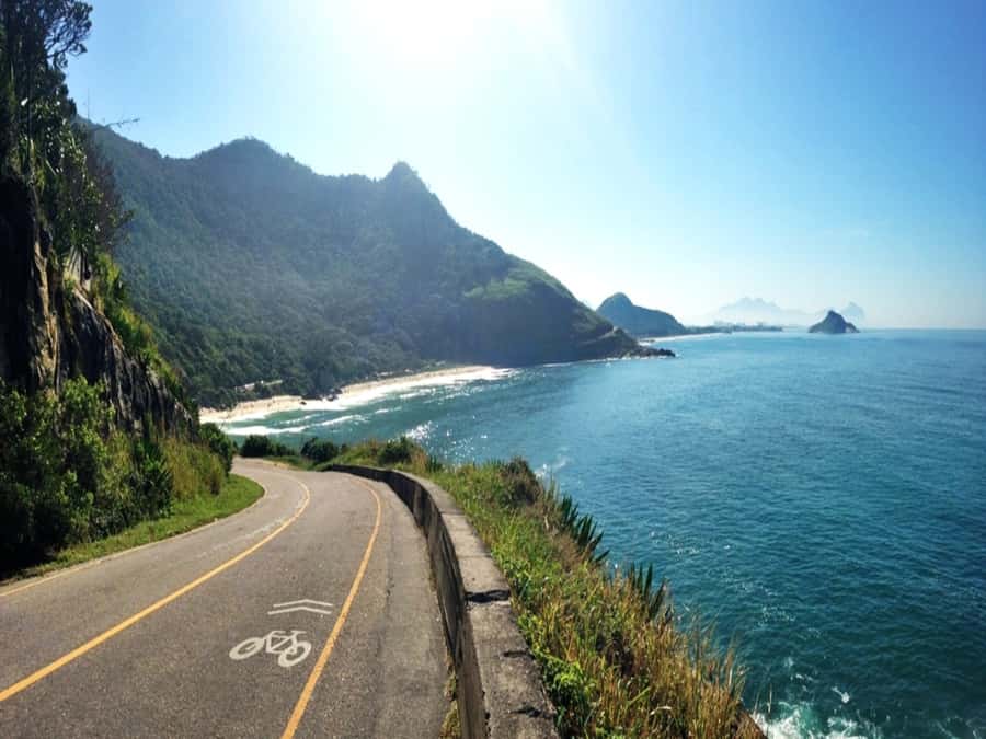 Pedra do Telégrafo Hike and Beach Full-Day Tour - What to bring so the day stays comfortable
