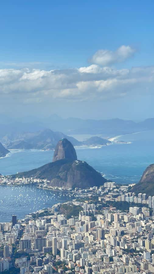 Private Helicopter tour - Rio de janeiro in 20min - Private group pace, VIP room comfort, and what’s actually included