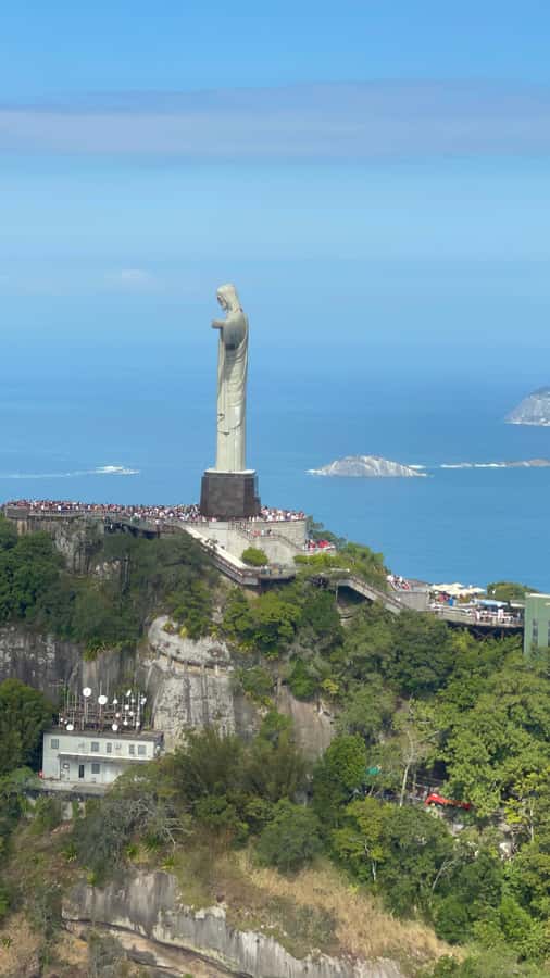 Private Helicopter tour - Rio de janeiro in 20min - Price and value: what $180 buys you in Rio air time