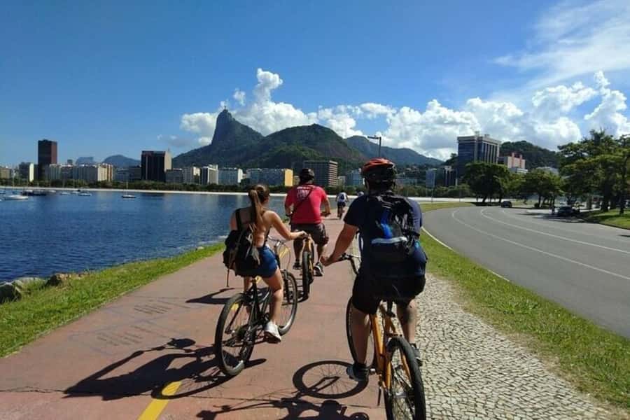 Rio Bike Tour – Discover the Beaches and Lagoon - Leblon viewpoint time, plus a coconut water break