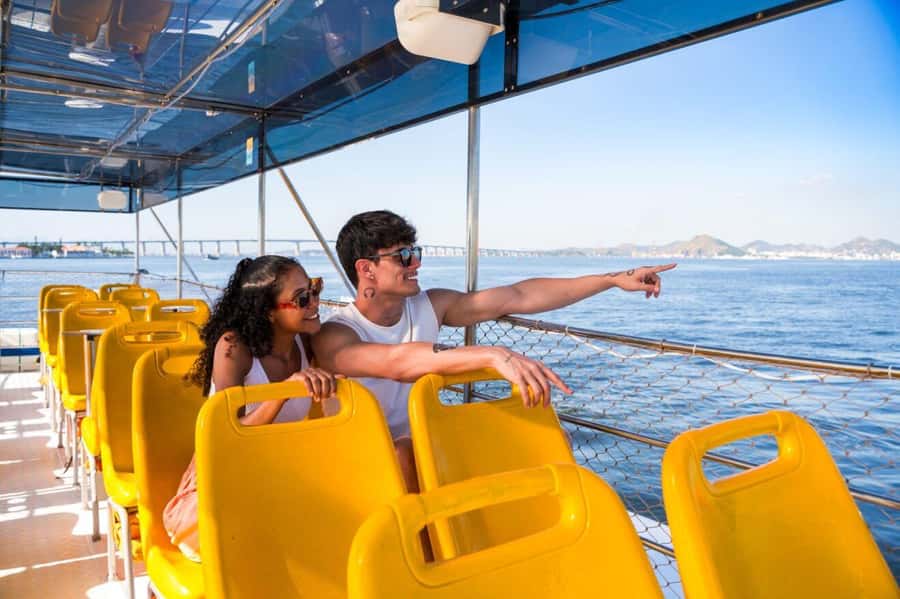 Rio: Boat Tour of Guanabara Bay - Onboard Comfort: Drinks, Deck Time, and What the Audio Really Does