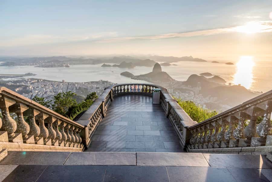 Rio: Christ the Redeemer Early Access and Sugarloaf - Sugar Loaf by cable car: Praia Vermelha to the best kind of photo time