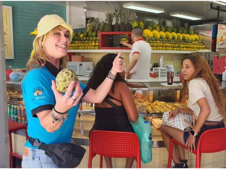 Rio Culture and History through the Art of Traditional Foods - Meeting at 10:30, departing at 10:45, and building a 6-hour rhythm