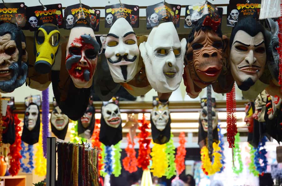 Rio de Janeiro: Be a true Rio's local for a day - Tour - Languages and guide style: what to expect from the human factor