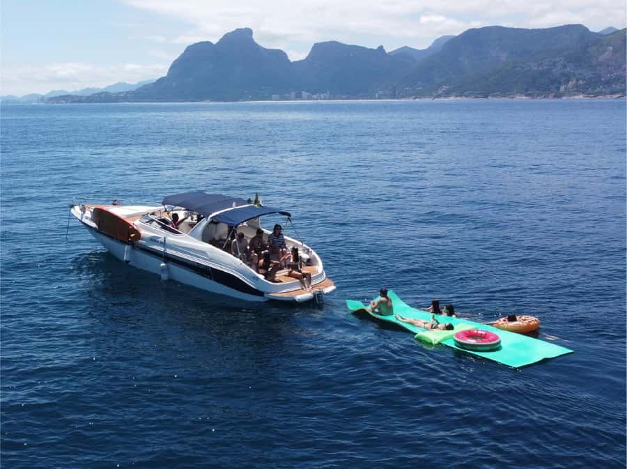 Rio de Janeiro: Boat Tour - Sunset with Beer - What to pack (and what to skip) for a comfortable evening on a speedboat