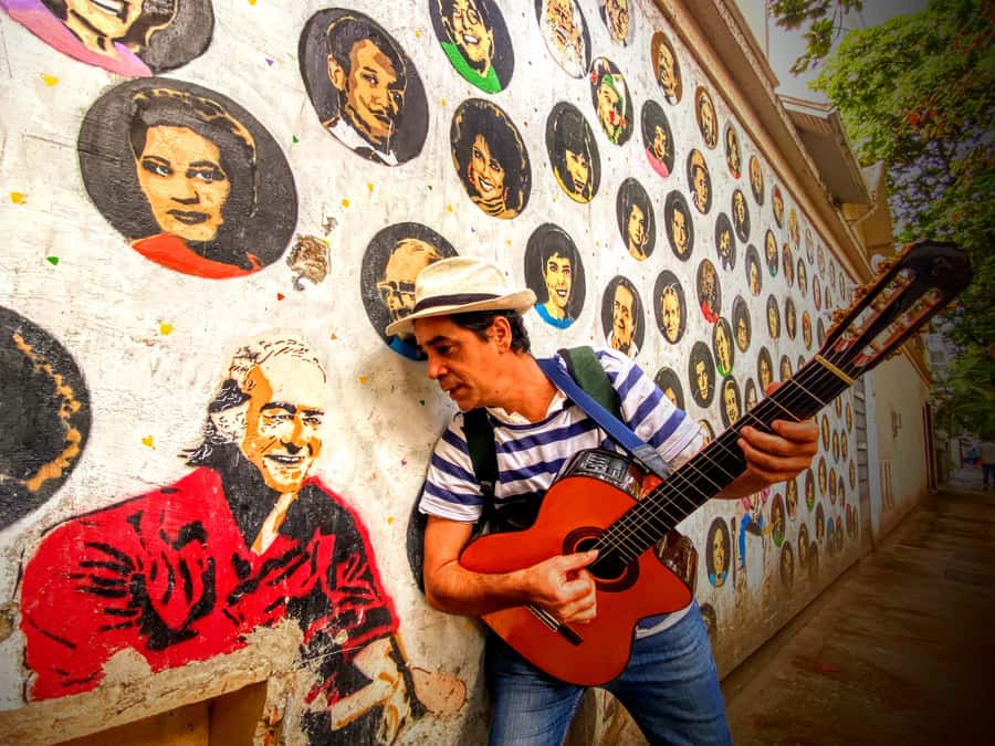 Rio de Janeiro: Bossa Nova Walking Tour with Guide - Meeting at Praça Nossa Senhora da Paz, and how to start on time