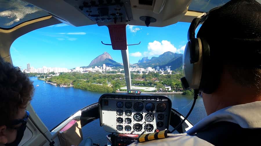 Rio de Janeiro by Air: 10-Minute Helicopter Tour - Why a 10-Minute Helicopter Lap Over Rio Works