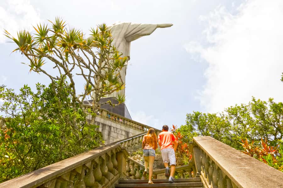 Rio de Janeiro: Christ, Selaron Steps, and Tijuca Park Tour - Christ the Redeemer early morning: best photos, less hassle
