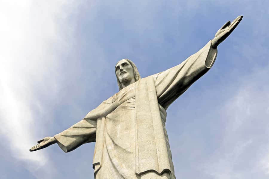 Rio de Janeiro: Christ, Selaron Steps, and Tijuca Park Tour - Maracanã from the outside, then Centro icons