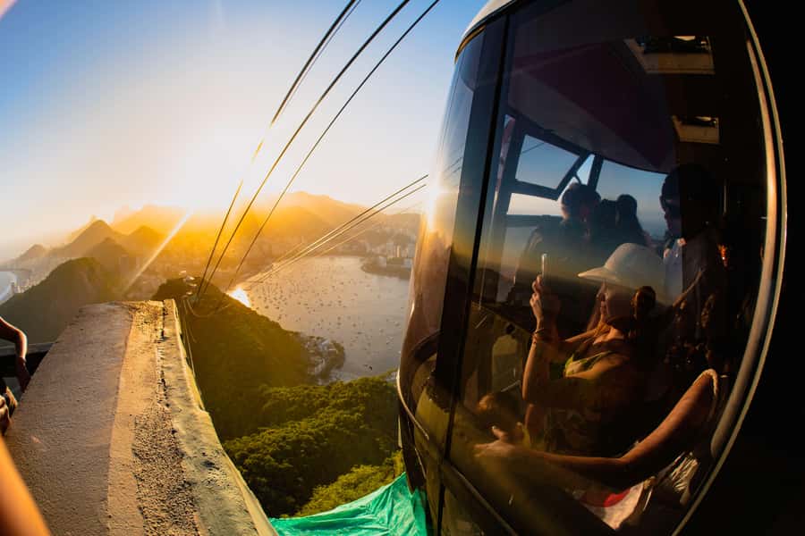 Rio de Janeiro: Christ the Redeemer, Sugarloaf, & City-tour - Lapa Arches and the Selarón Staircase, street art with a story