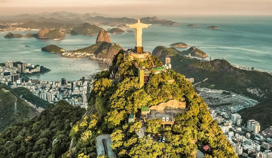 Rio de Janeiro: City Sightseeing Full Day Tour - Sambadrome Marques de Sapucaí: Carnival’s stage, without needing the parade