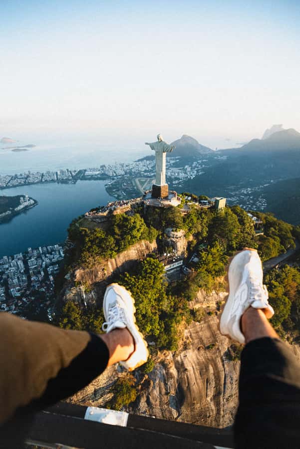 Rio de Janeiro: Doors-off 30-min helicopter tour - The Vertical Rio base, lounge, and the moment you check in