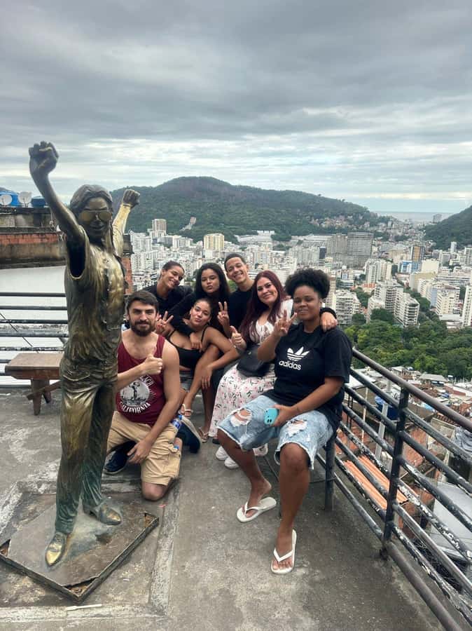 Rio de Janeiro: Favela Santa Marta Top Tour with Local Guide - Residents Association Stop and the Community’s Self-Voice