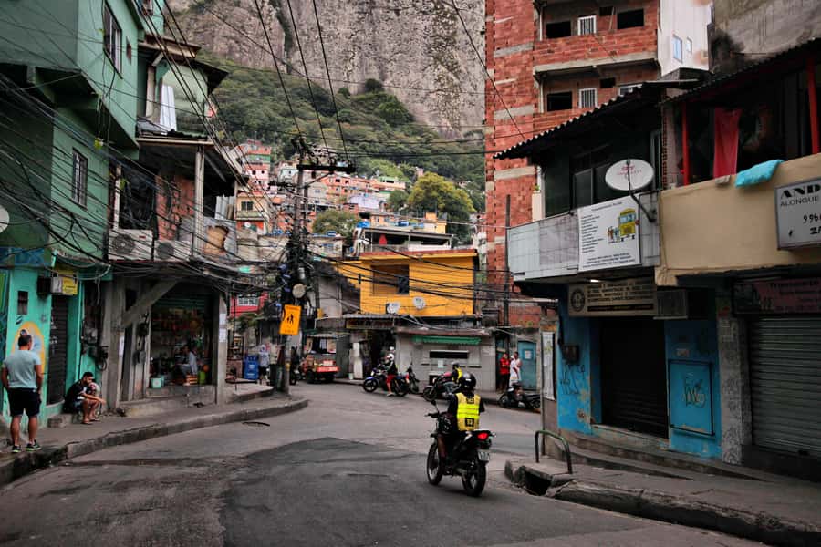 Rio De Janeiro: Half-Day Rocinha Favela Walking Tour - Price and Value: What $35 Actually Buys You